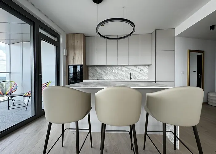 Eurovea Tower Ii Beige Apartmán *