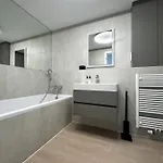 Eurovea Tower Ii Beige Appartamento *