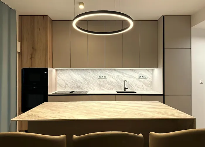 Eurovea Tower Ii Beige *